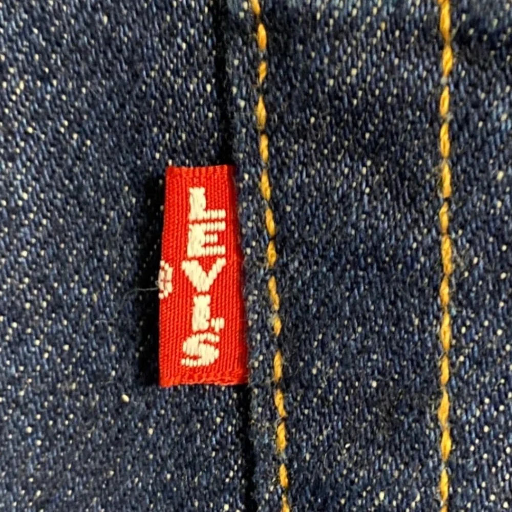Levis 501 Mens Dark Wash Indigo Big E Button Fly Jean Shorts Size‎ 44 36512-0201